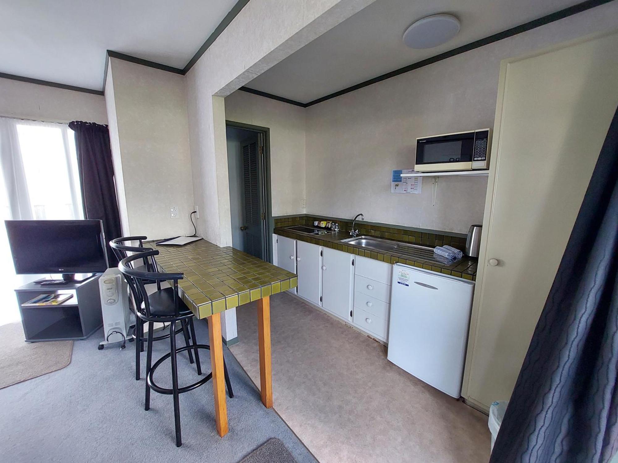 Edgewater Motel Orewa Bagian luar foto