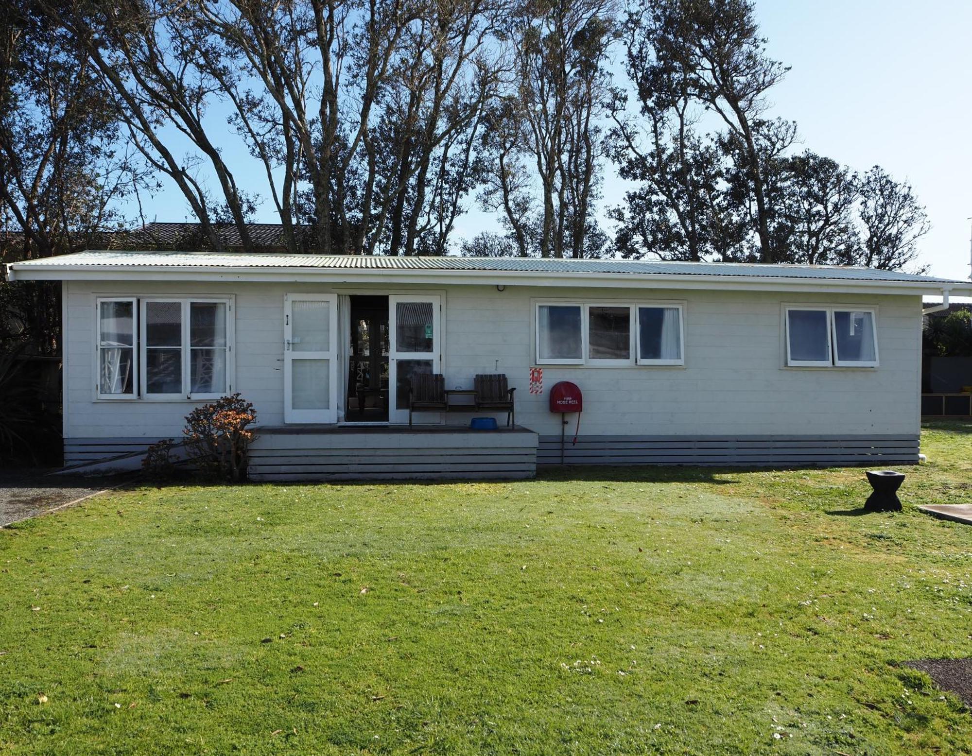 Edgewater Motel Orewa Bagian luar foto
