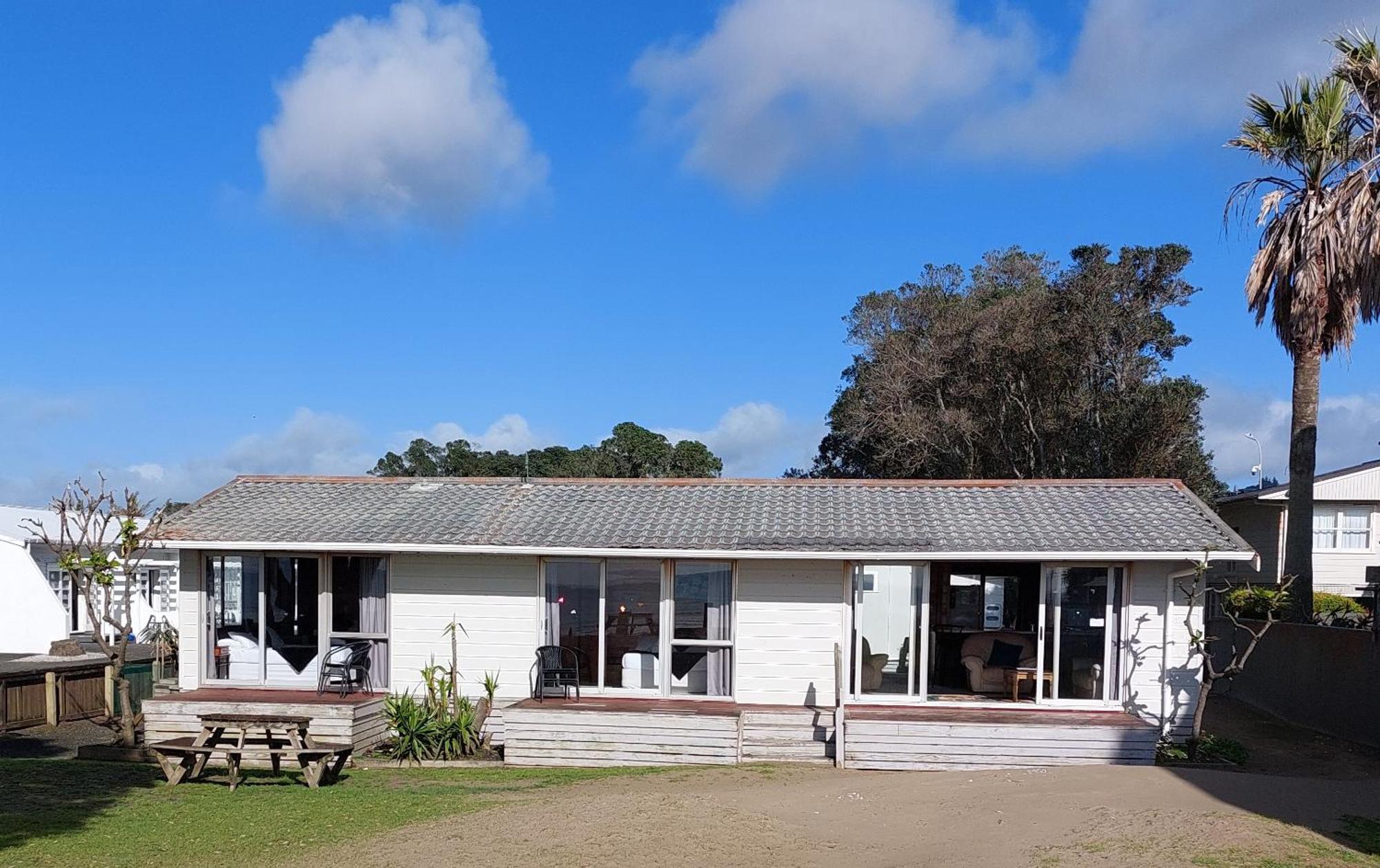 Edgewater Motel Orewa Bagian luar foto