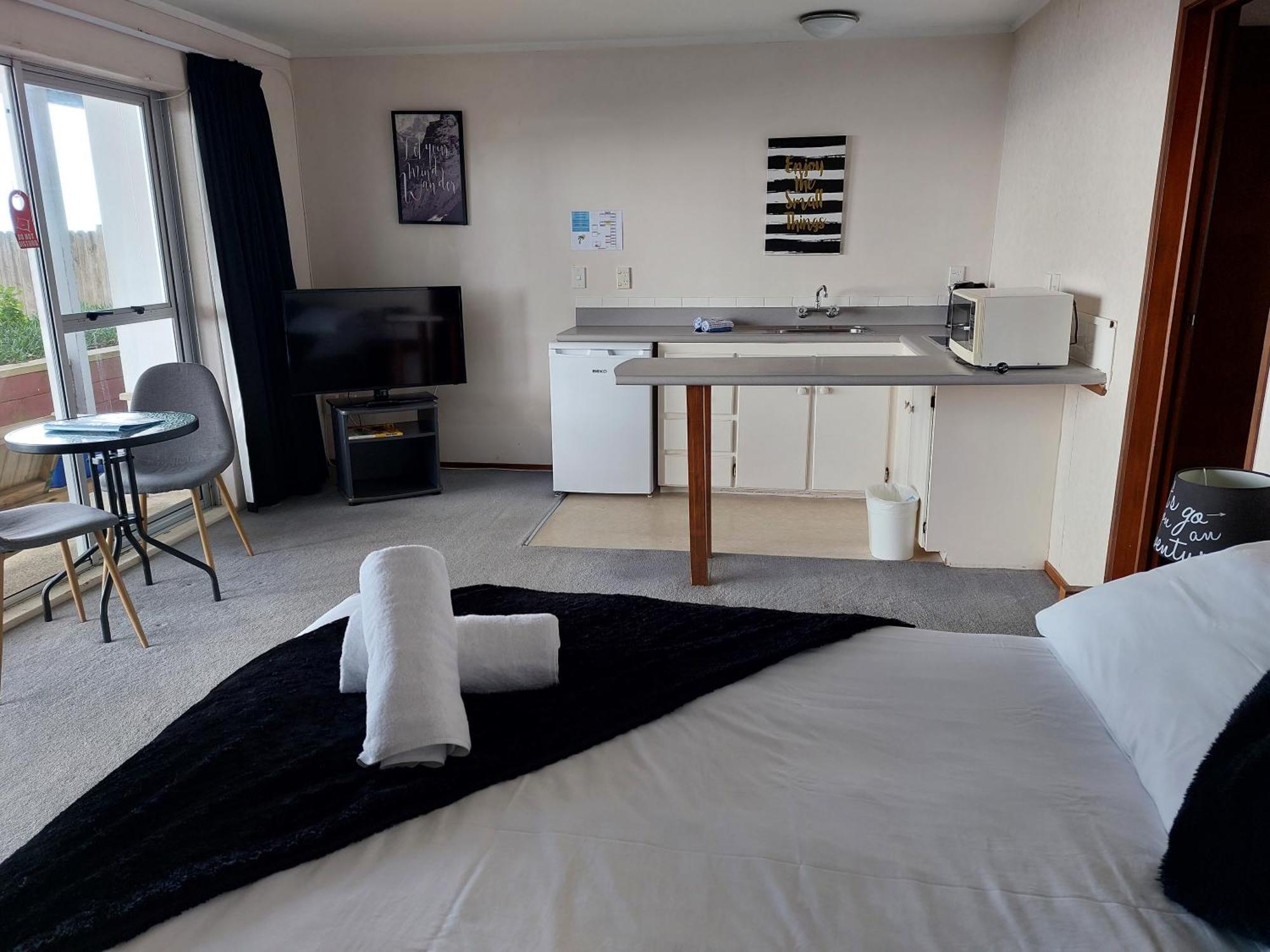 Edgewater Motel Orewa Bagian luar foto