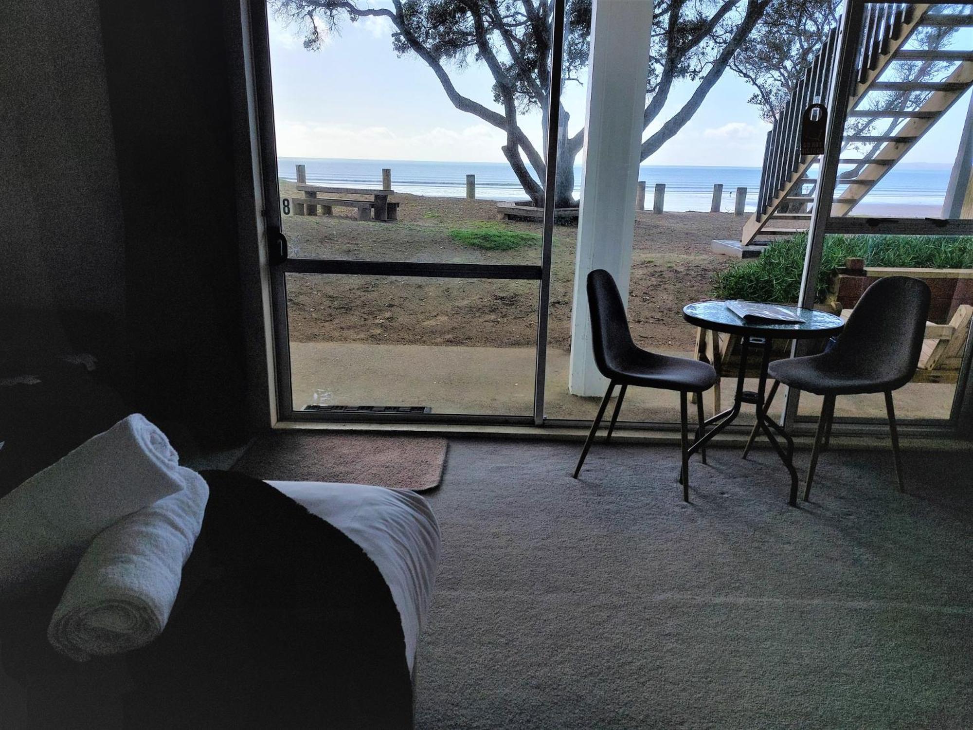 Edgewater Motel Orewa Bagian luar foto